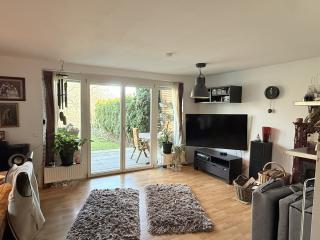 Idyllisches Reihenhaus bei Mattersburg – Waldrandlage mit Garten, Carport & Teilkeller Bild