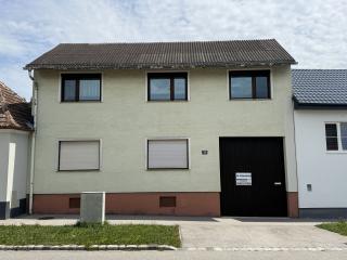 Zweifamilienhaus mit Stadl und großem Potenzial in Pöttsching – auch als großes Einfamilienhaus nutzbar Bild
