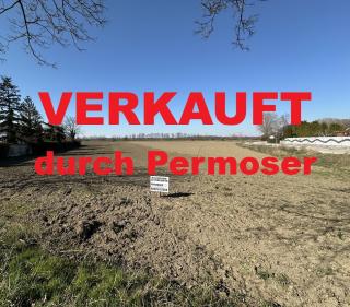 Baugrund am Ortsrand zu verkaufen Bild